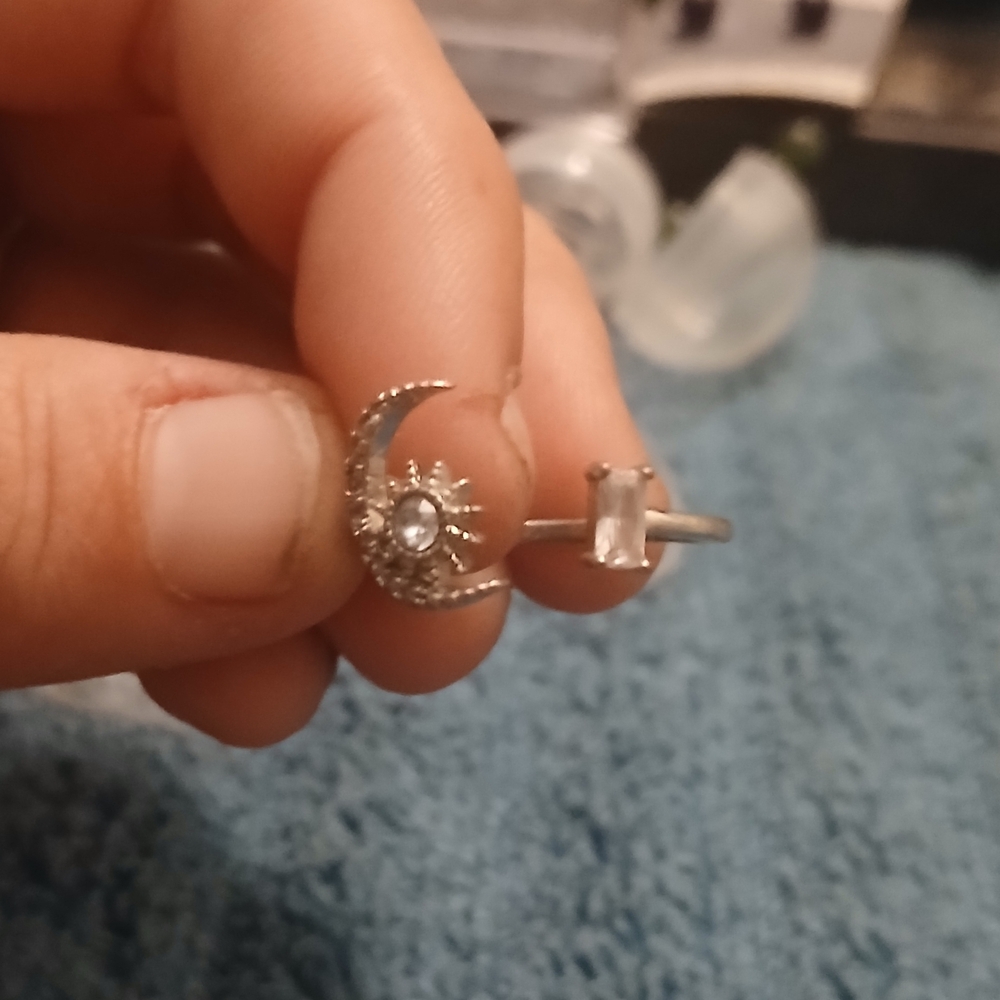 Bundle of Rings - Picture 5 of 13